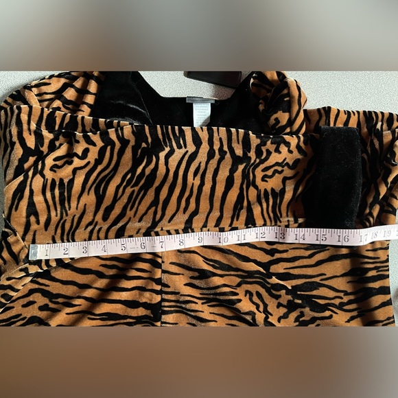 Jasmine Rose Signuture Tiger Print Zippered Lounge Robe Size 1X - Picture 12 of 13